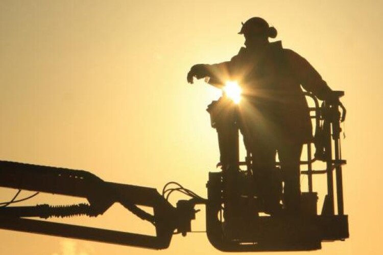 MEWP rental market contracts 2%