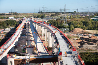 The e 472m-long single-track River Thame West crossing was completed in February