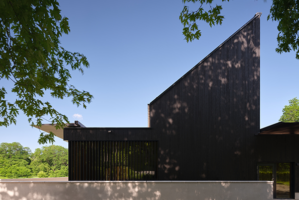 UofT&rsquo;s Koffler reserve education centre works in harmony with its surroundings