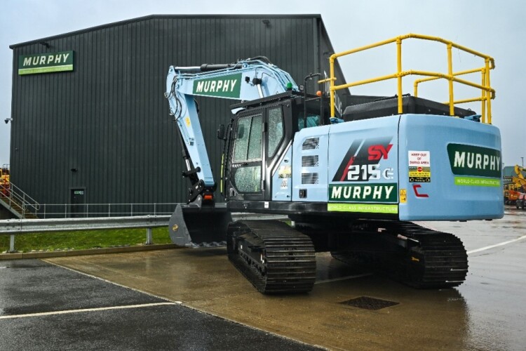 Murphy adds electric diggers to its fleet