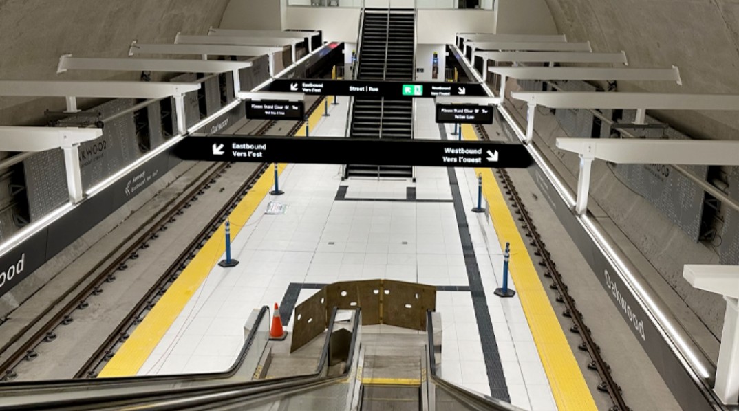 Cheering crowds mark opening of Toronto’s long-delayed Eglinton Crosstown LRT