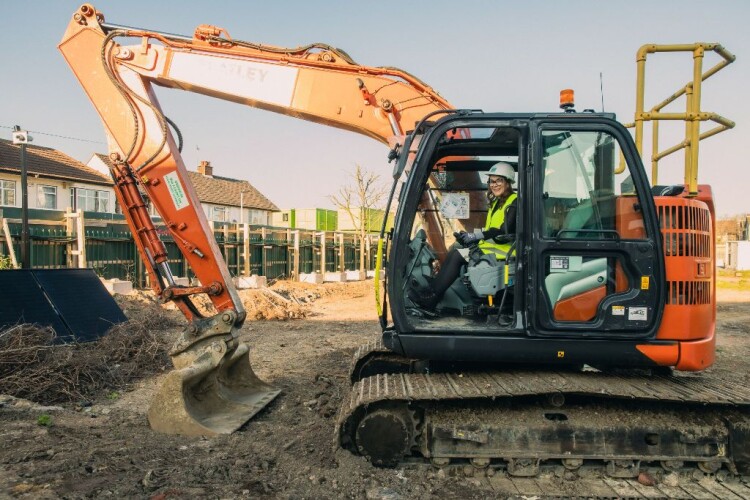 Graham begins £45m Stratford lecture block