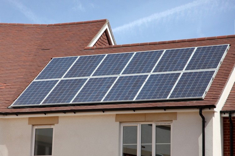 BS 7671 adds battery guidance