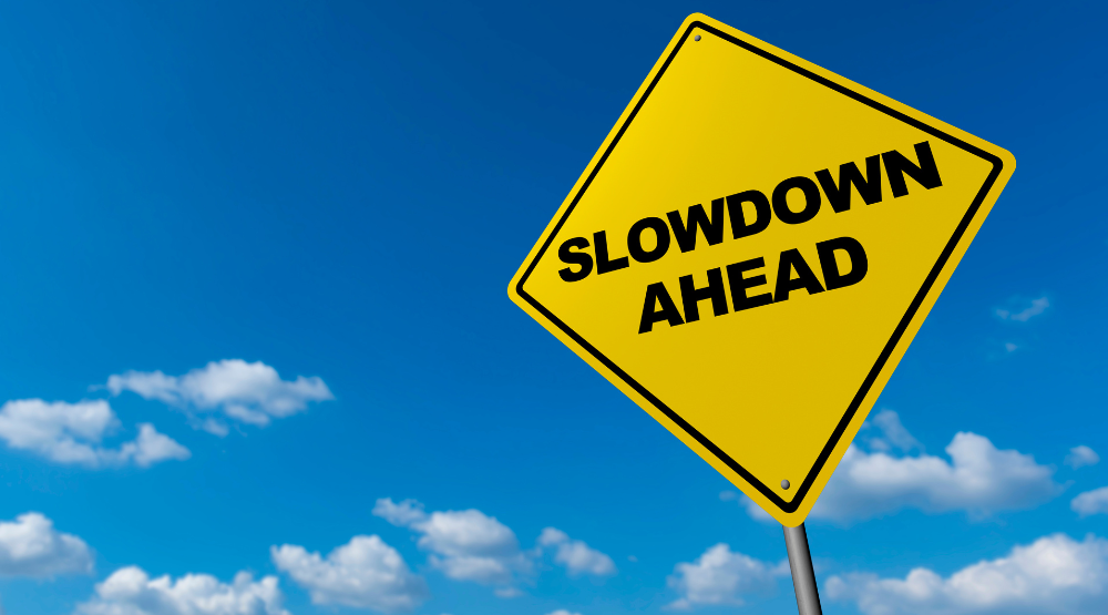 Despite U.S. retail spending rising in early spring, experts warn of trouble ahead