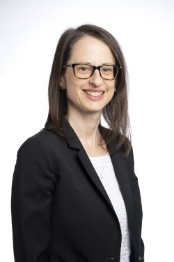 Engineers and Geoscientists BC sets bar with AI guidance for professional practice