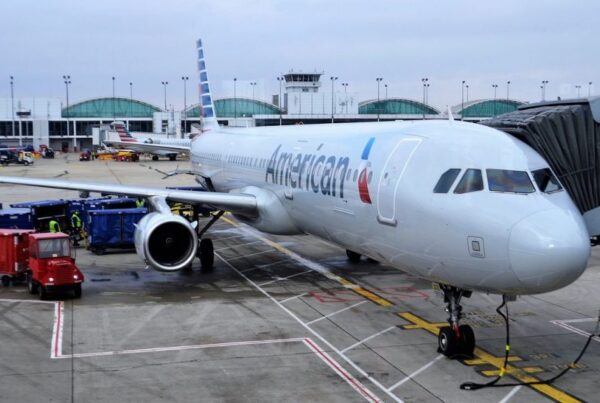 FAA reduces SFO arrivals, setting up delays amid runway work and safety concerns