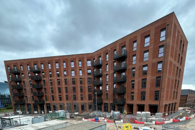 Kimpton nears finish in Telford, starts in Glasgow