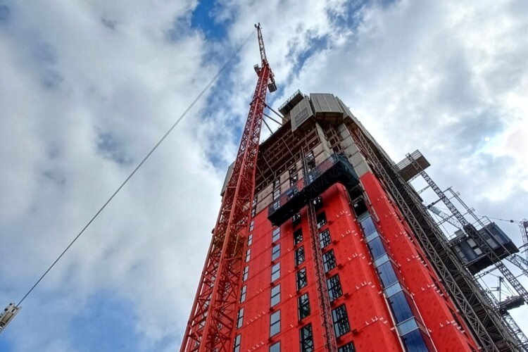Prefab plumbing speeds Leeds tower