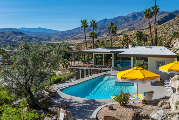 Trina Turk Lists Her Midcentury-Modern Palm Springs Flip