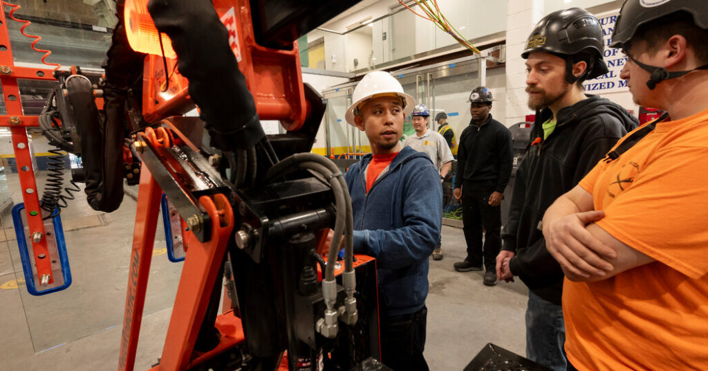 Young New Yorkers Are Lining Up for Construction Apprenticeships