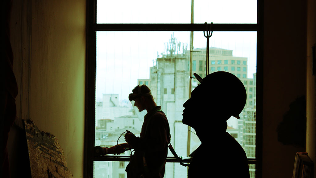 Hot and cold: Stakeholders across Canada respond to hot water mandates on jobsites Hot and cold: Stakeholders across Canada respond to hot water mandates on jobsites