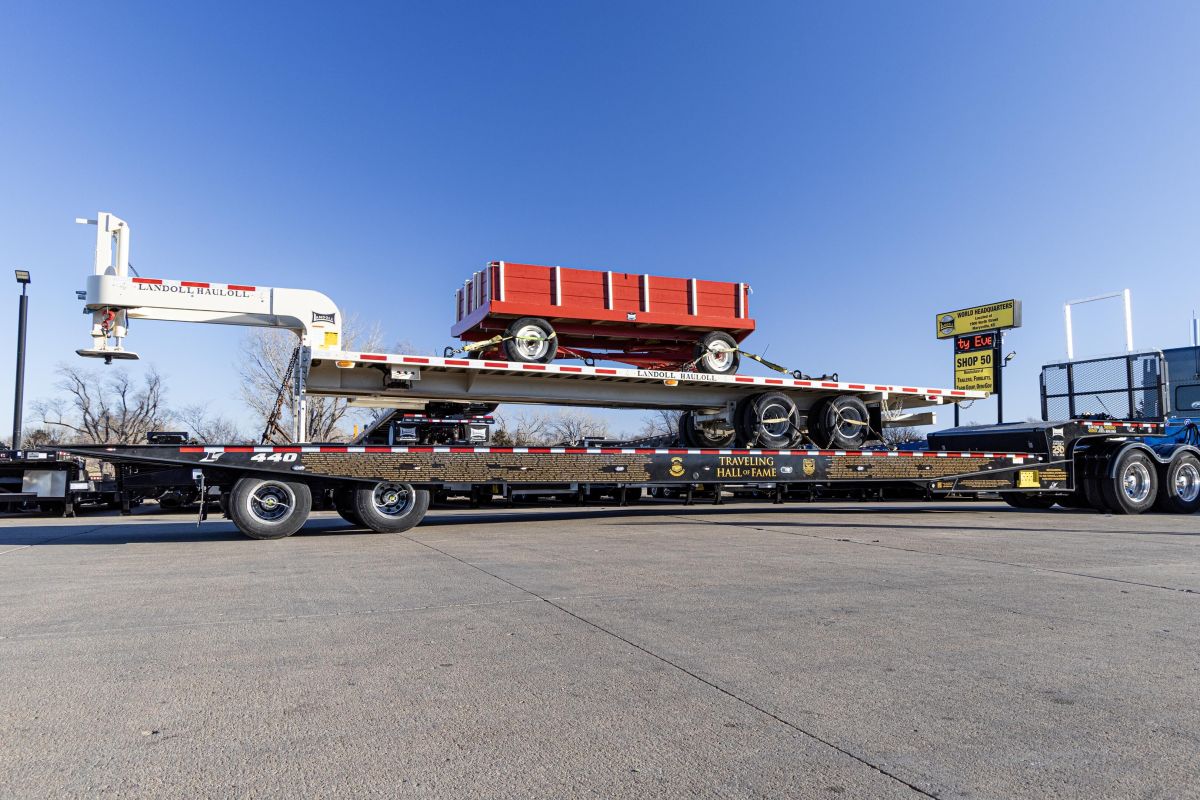 Landoll Co. Donates Historic 40,000th Traveling Axle Trailer to International Towing & Recovery Museum