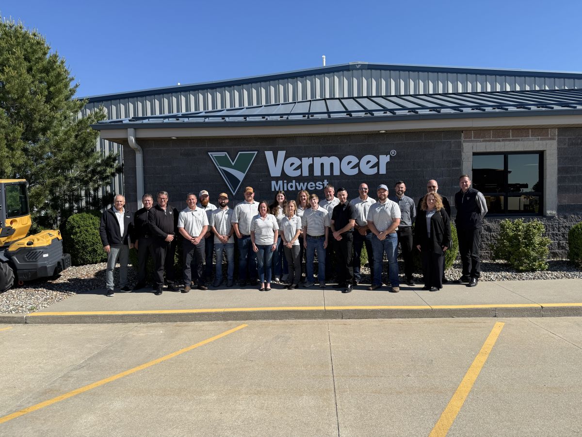 Vermeer Midwest Earns Pinnacle Award