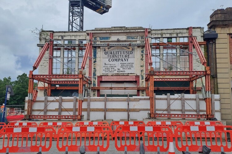Alwoodley picks National Pile Croppers for hotel job