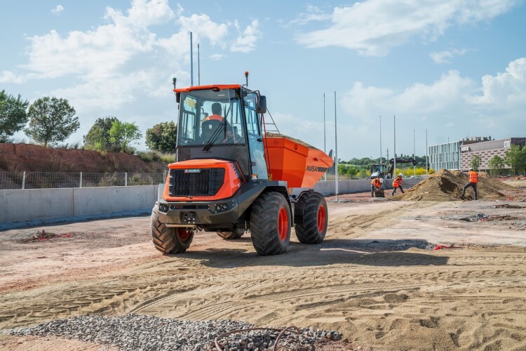 Ausa launches 9t dumper with new safety system Ausa launches 9t dumper with new safety system