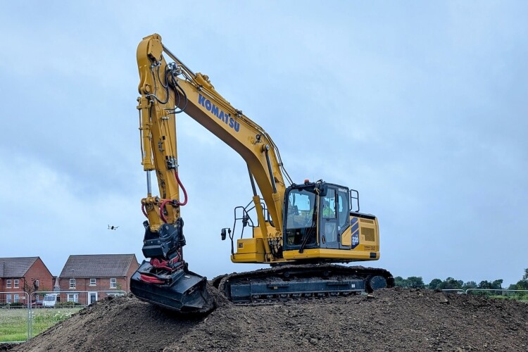 Bigger cab, better digital controls, on new Komatsu