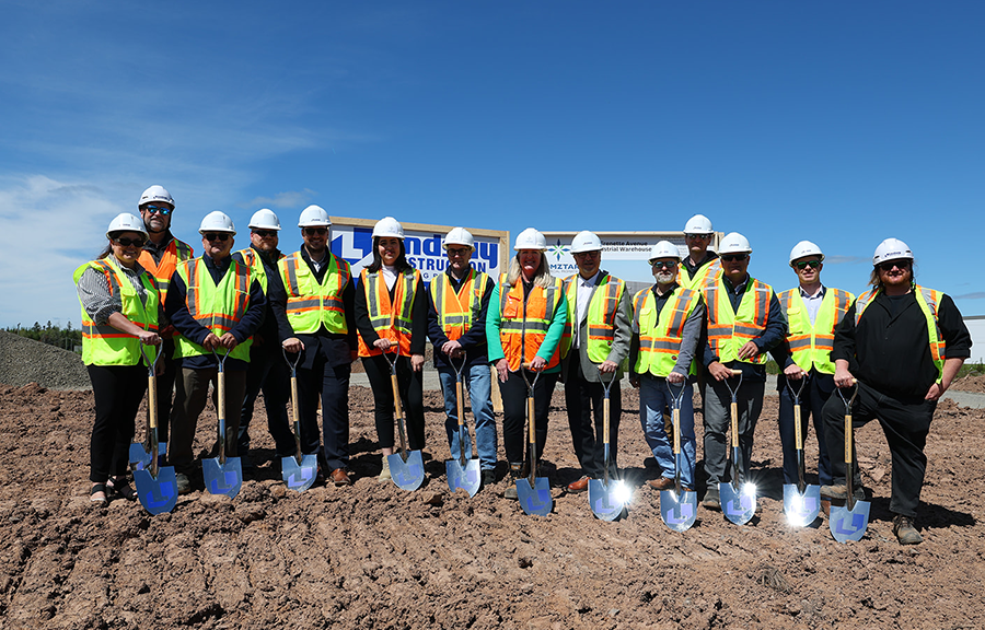 Lindsay Construction, Comztar break ground on new industrial facility in Moncton Lindsay Construction, Comztar break ground on new industrial facility in Moncton