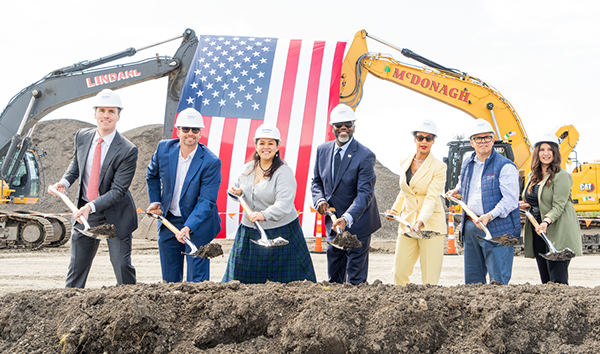 New Chicago logistics hub nods to city’s industrial past New Chicago logistics hub nods to city’s industrial past