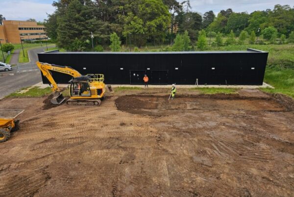 Robertson starts work on &pound;750m UK supercomputer