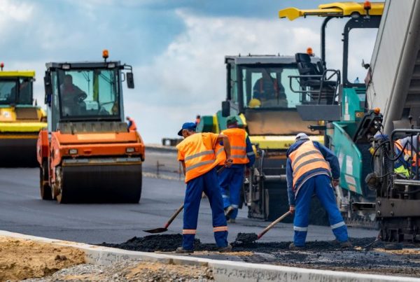 Construction starts on Highway 3 twinning in St. Thomas Construction starts on Highway 3 twinning in St. Thomas