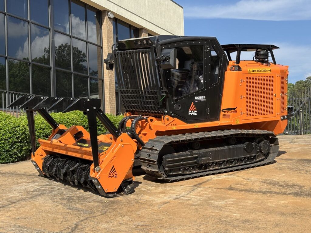 FAE Announces Dobbs Equipment as Exclusive PT Tracked Carrier Dealer in Georgia, Florida, South Carolina