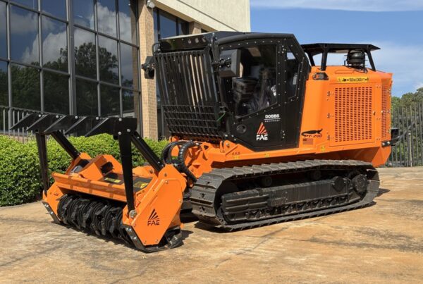 FAE Announces Dobbs Equipment as Exclusive PT Tracked Carrier Dealer in Georgia, Florida, South Carolina FAE Announces Dobbs Equipment as Exclusive PT Tracked Carrier Dealer in Georgia, Florida, South Carolina