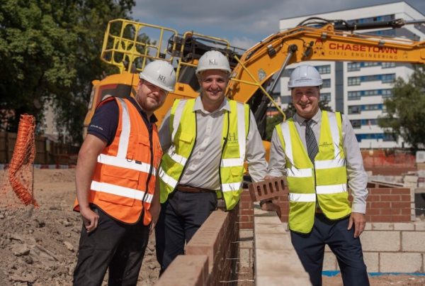 Work starts on Wolverhampton new homes Work starts on Wolverhampton new homes