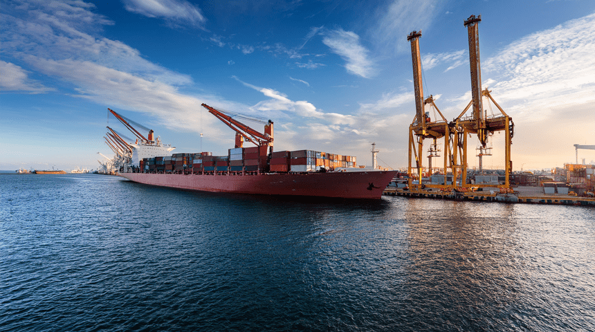 Container rates rise as Hormuz reopening talks advance