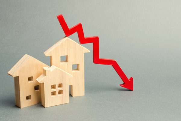 Greater Toronto home sales tick lower in July as prices fall: real estate board Greater Toronto home sales tick lower in July as prices fall: real estate board