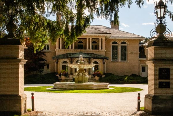 Luxury Berkshires Hotel Could Become a Single-Family Home Luxury Berkshires Hotel Could Become a Single-Family Home