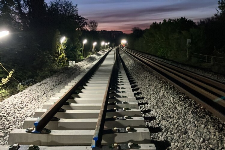 Network Rail seeks rock cutting EOIs for Wales & Western