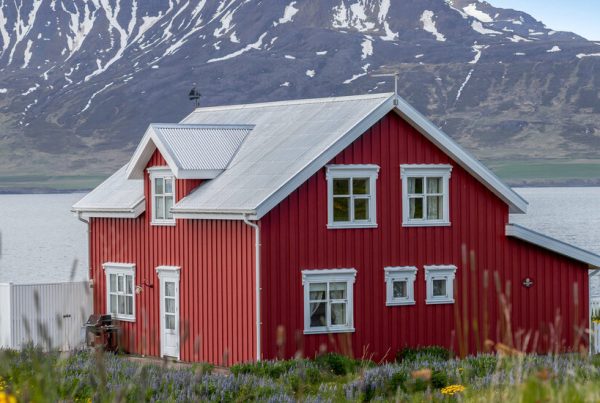 Pick Your Favorite Summer House in Iceland Pick Your Favorite Summer House in Iceland