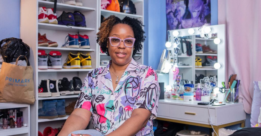These New Yorkers Are Updating the ‘NYCHA Look’ With Renter-Friendly DIY Projects