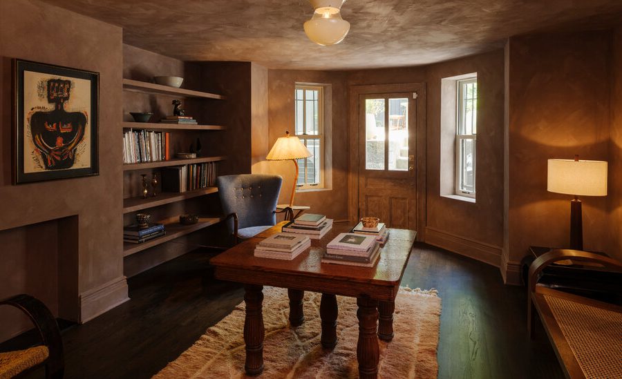 A Serene Library in a Clinton Hill Townhouse A Serene Library in a Clinton Hill Townhouse