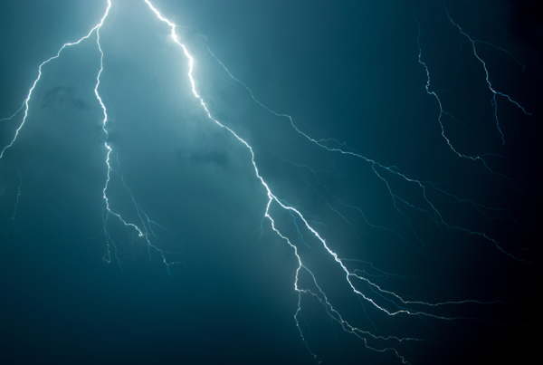 Damaging storms blast southern Ontario causing flooding, power outages in Toronto Damaging storms blast southern Ontario causing flooding, power outages in Toronto